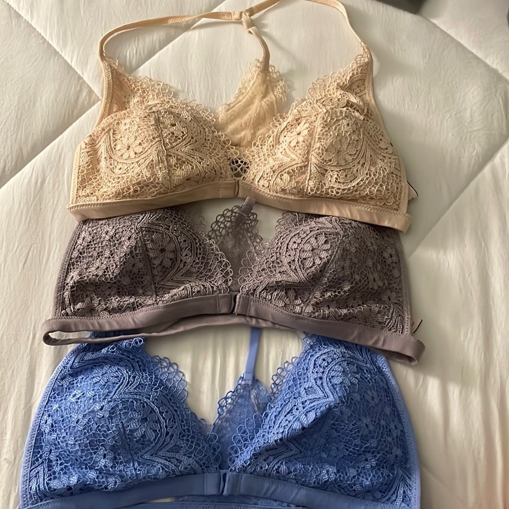 Victoria’s Secret bralettes set of 3
